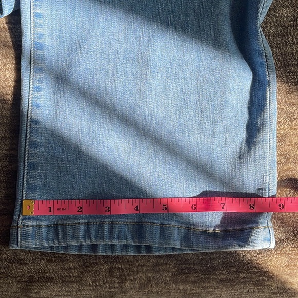 NWT stretch jeans size 38 (Medium) - Picture 7 of 8